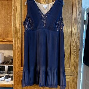 Navy Blue Sleeveless Maternity Dress with Lace Details size Large